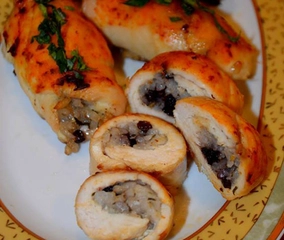 İç Pilavlı Tavuk Sarma Tarifi ve Malzemeleri